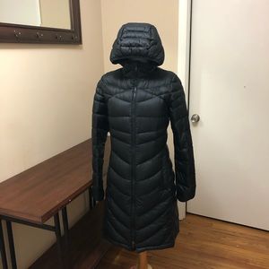 North face women’s long winter jacket small